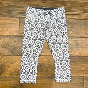 Lululemon Wunder Under Cropped Leggings *rare*